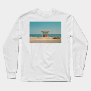 Minimalist bus stop by the sea – Landscape Photography Long Sleeve T-Shirt